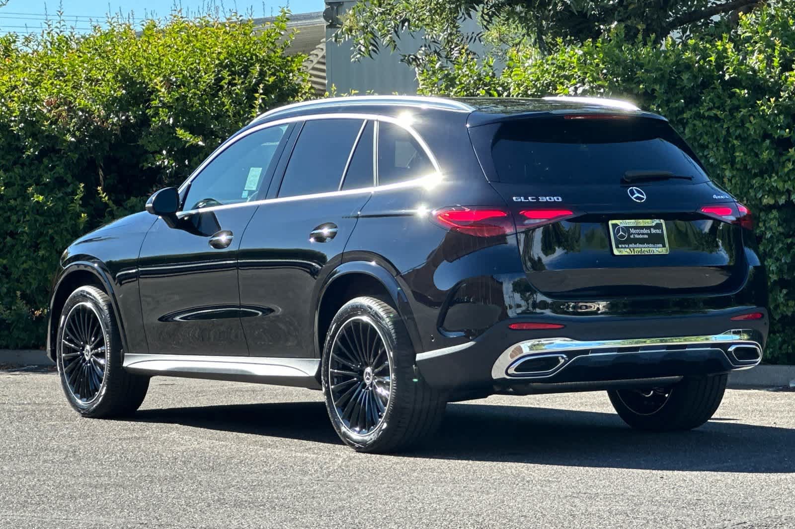 New 2026 Mercedes-Benz GLC 300 4MATIC image 5