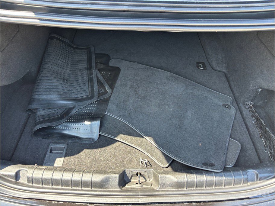 Used 2017 Maserati Ghibli image 35