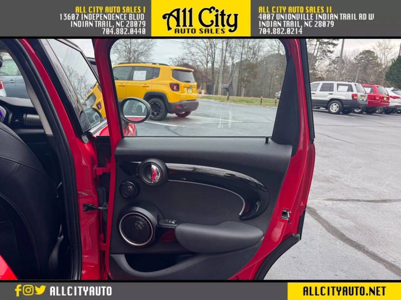 Used 2015 MINI Cooper S image 18