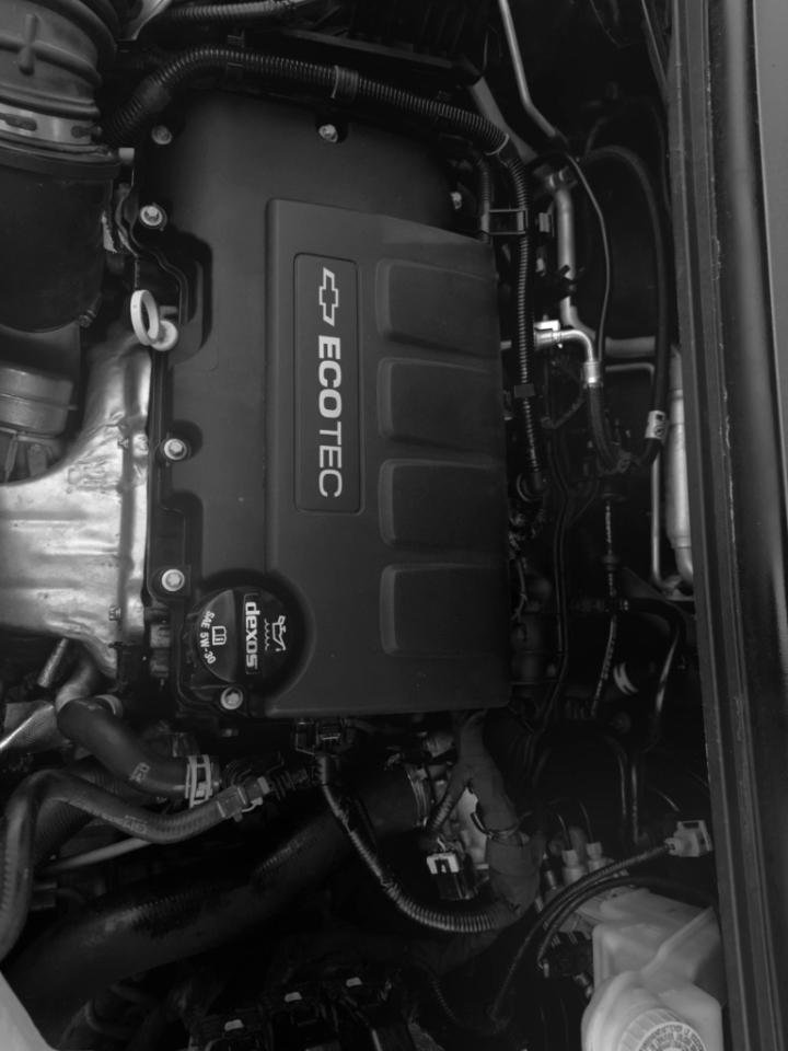 Used 2017 Chevrolet Sonic Premier image 21