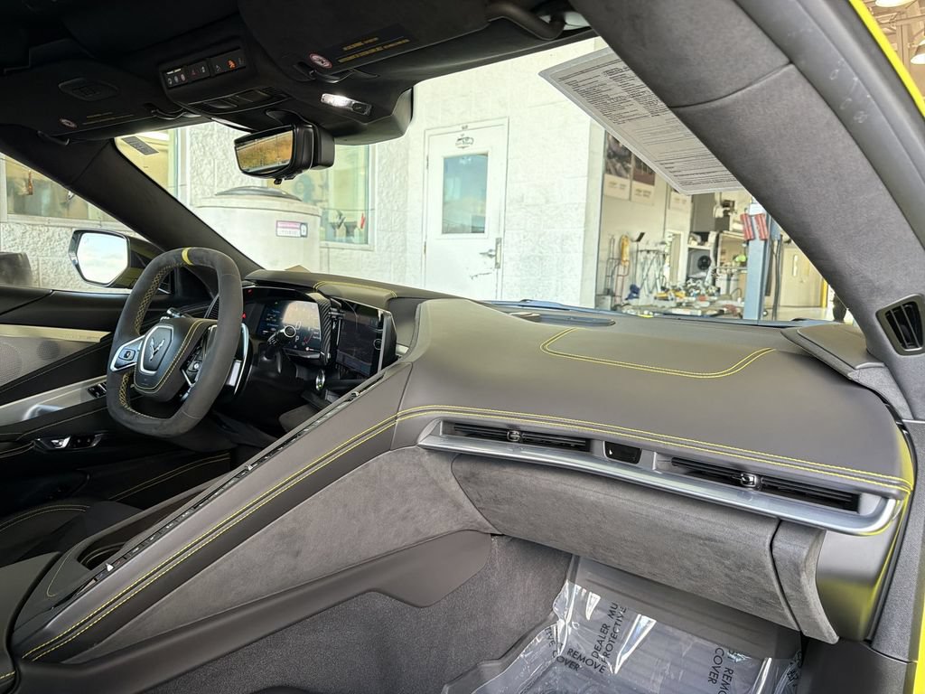 Certified 2022 Chevrolet Corvette Stingray Premium Cpe w/ Z51 Performance Package RWD image 27
