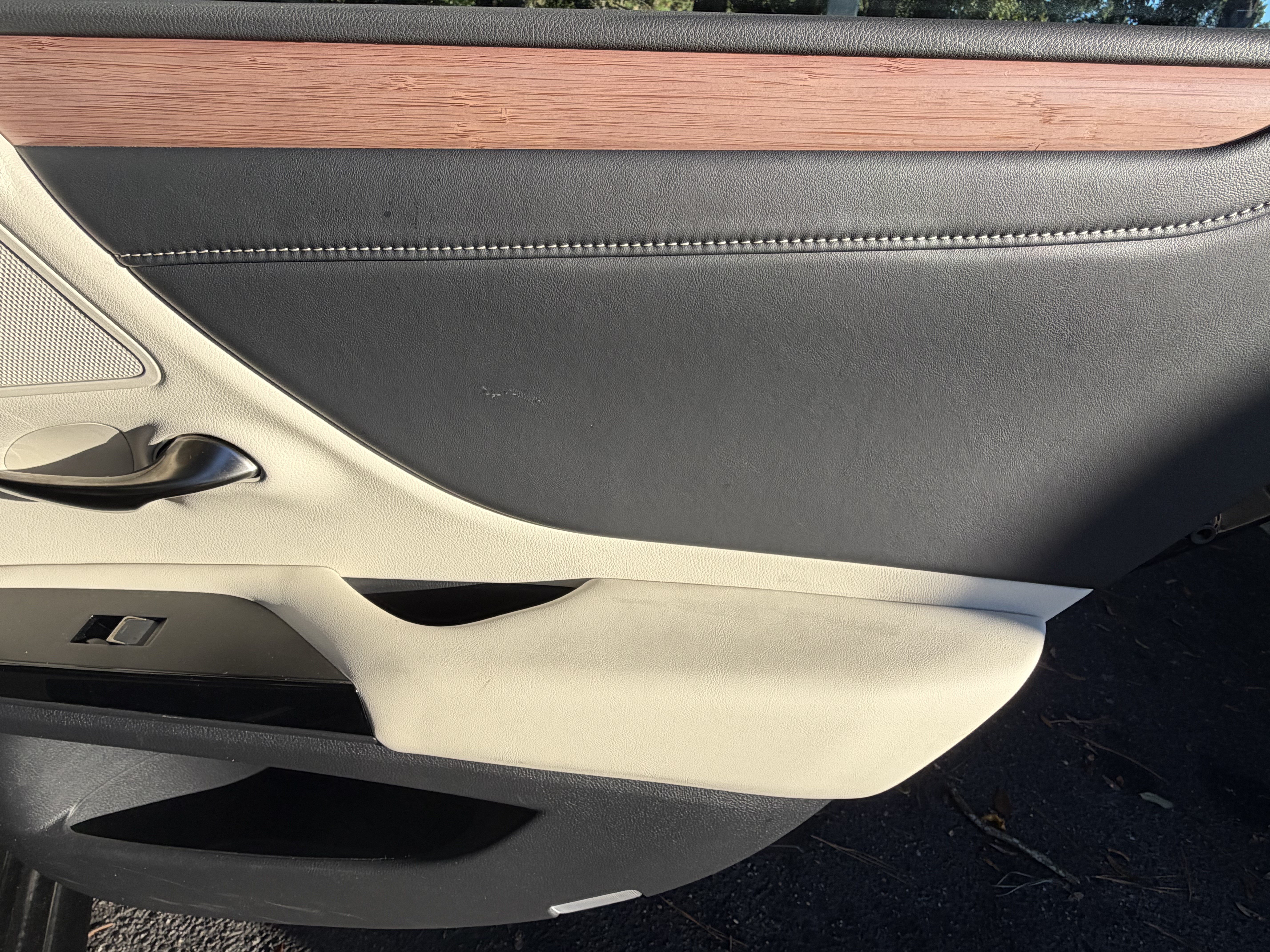 Used 2025 Lexus ES 350 w/ Premium Package FWD image 35
