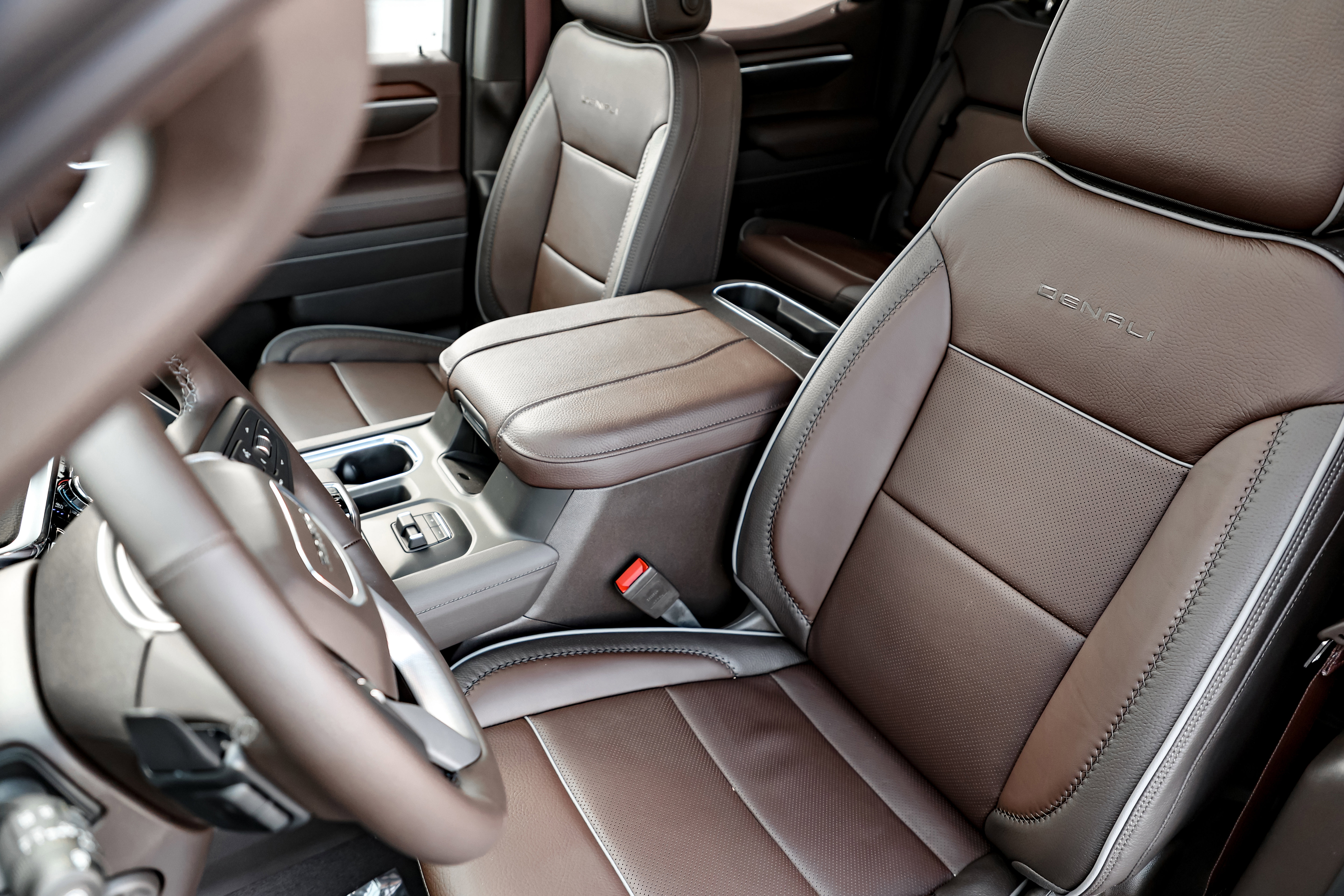 New 2026 GMC Sierra 1500 Denali w/ Denali Reserve Package image 16