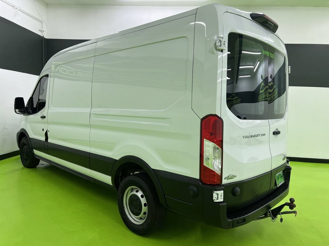 Used 2020 Ford Transit 250 Medium Roof w/ Load Area Protection Package RWD image 7