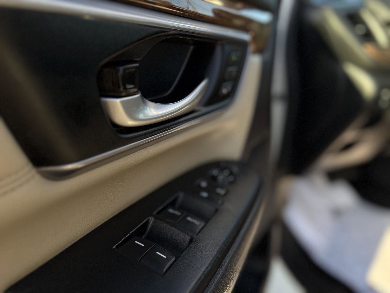 Used 2018 Honda CR-V EX-L image 14