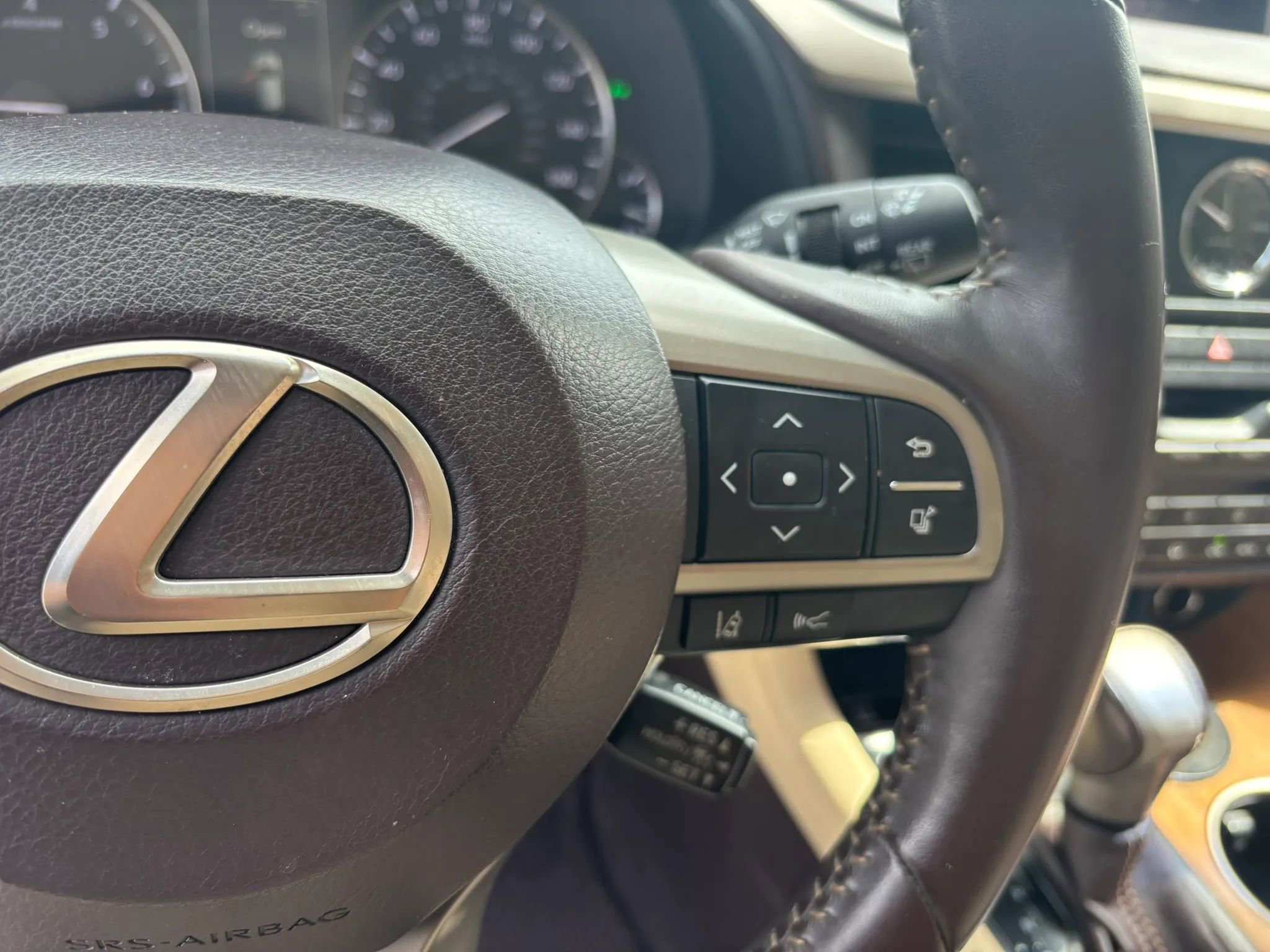 Used 2017 Lexus RX 350 AWD image 14