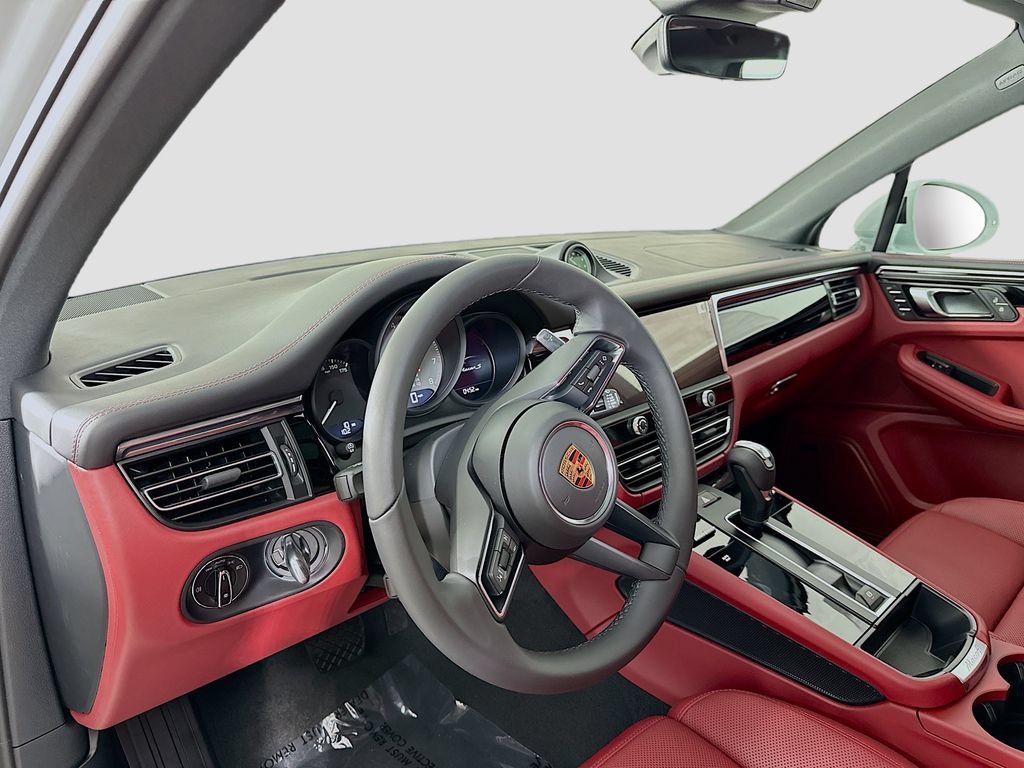 New 2026 Porsche Macan S AWD/4WD image 4