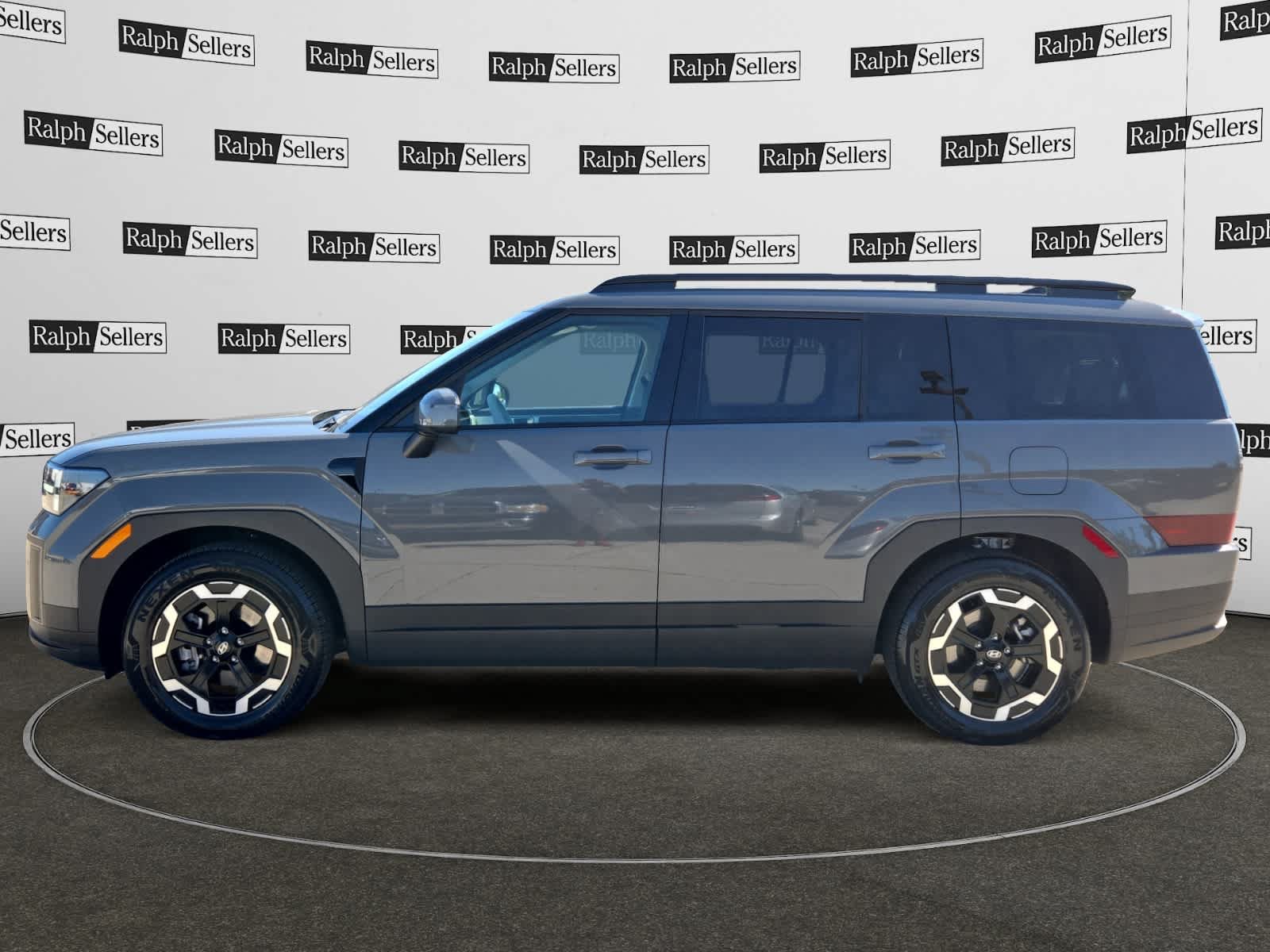 Used 2026 Hyundai Santa Fe SEL FWD image 3