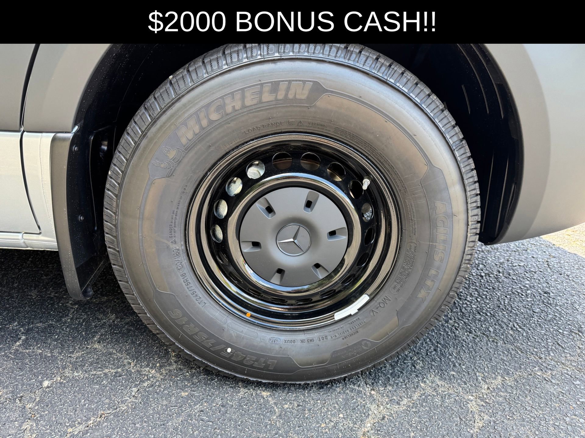 New 2025 Mercedes-Benz Sprinter 2500 image 32