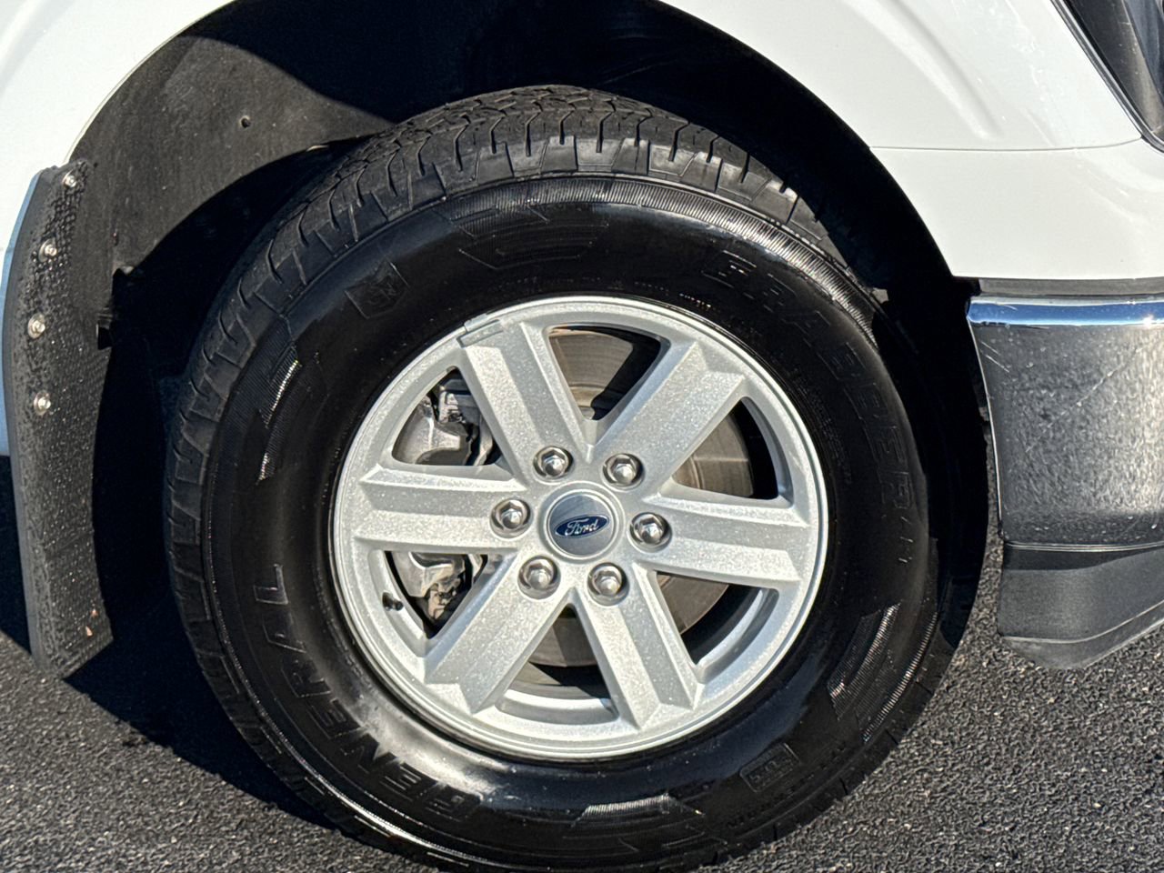 Used 2023 Ford F150 XLT w/ Equipment Group 301A Mid image 9