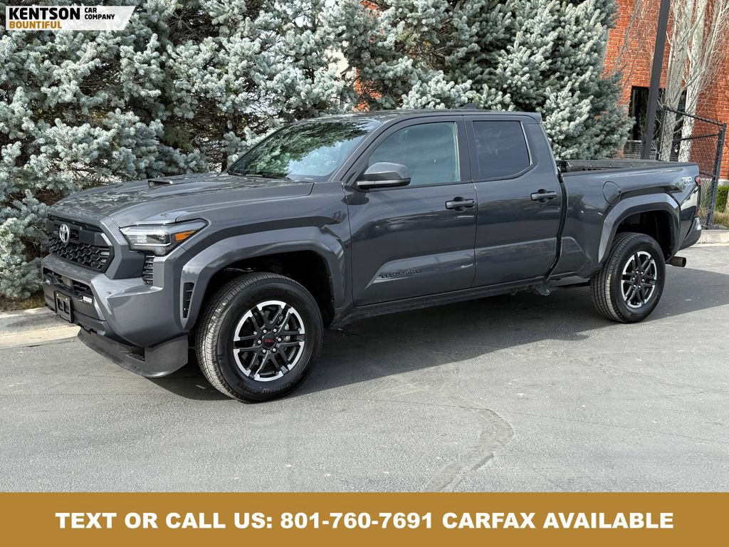 Used 2025 Toyota Tacoma 4x4 Double Cab image 1