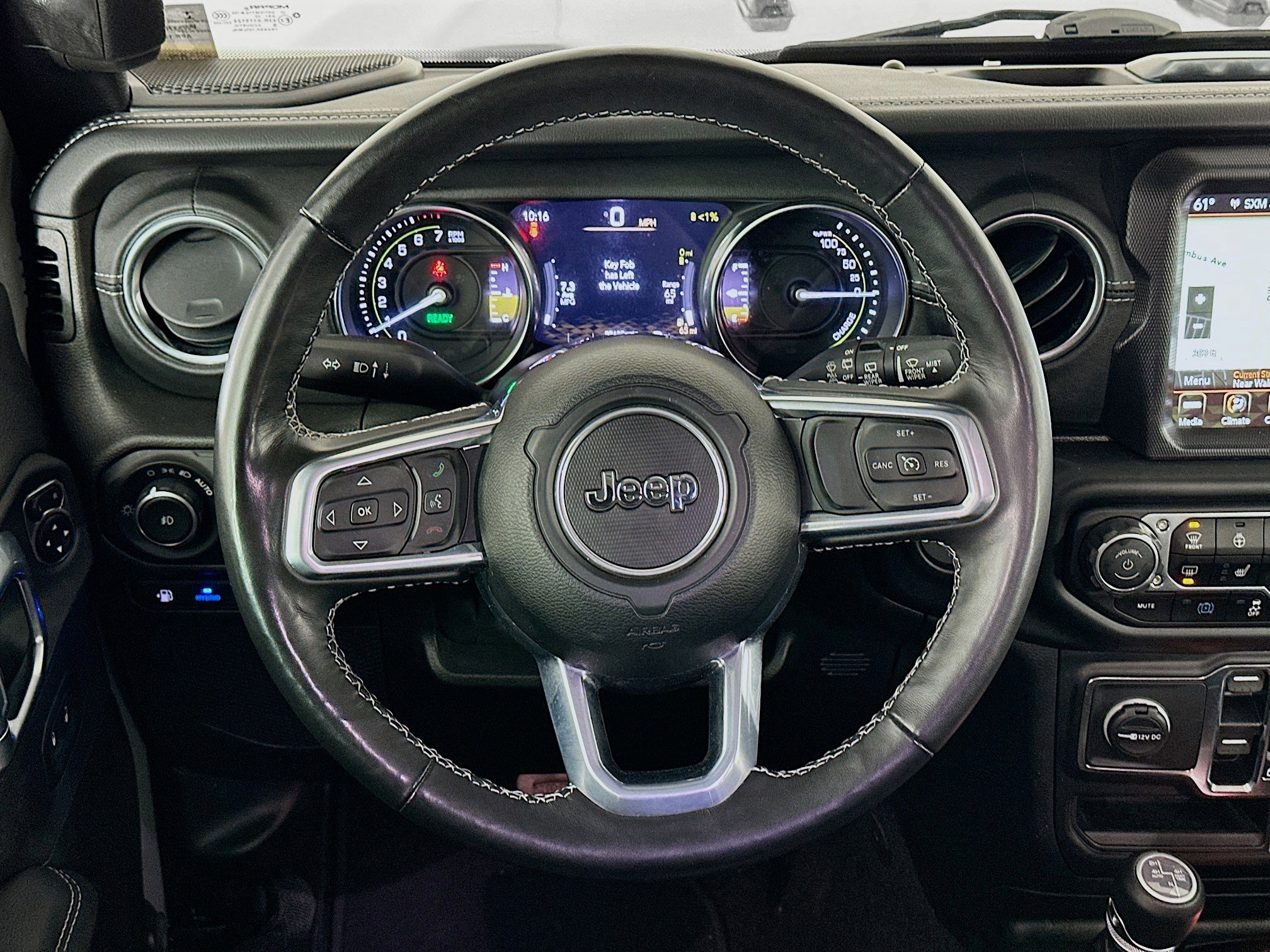 Used 2023 Jeep Wrangler Sahara w/ Cold Weather Group image 18