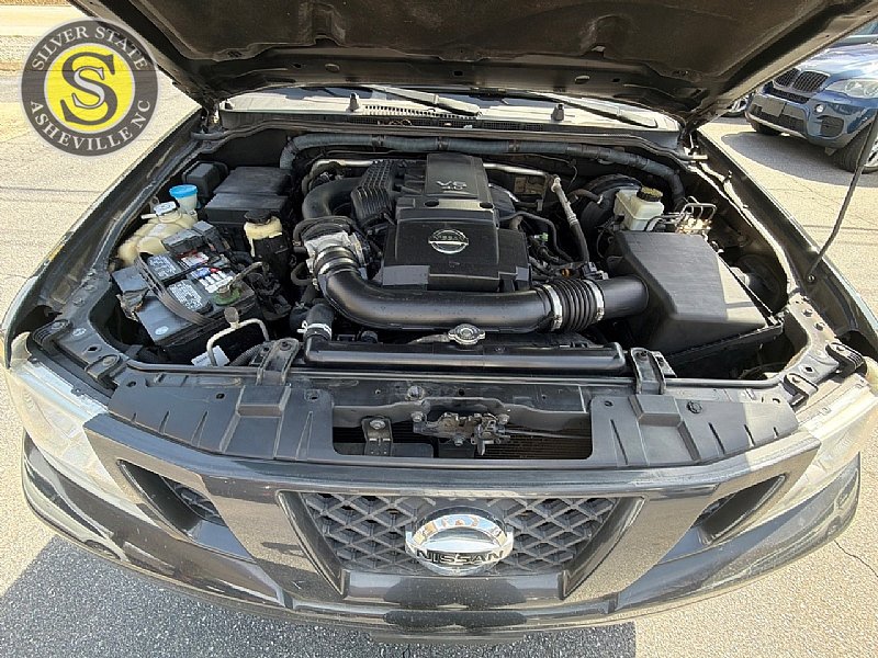 Used 2010 Nissan Frontier PRO-4X w/ Pro-4x Value Truck Pkg image 30