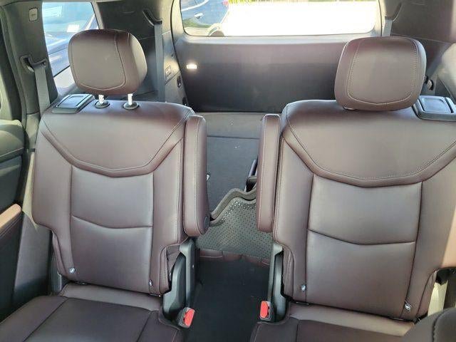Certified 2023 Cadillac XT6 Premium Luxury FWD image 13