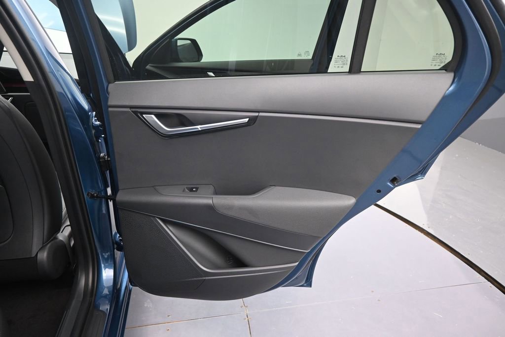 New 2026 Kia Niro EX FWD image 21