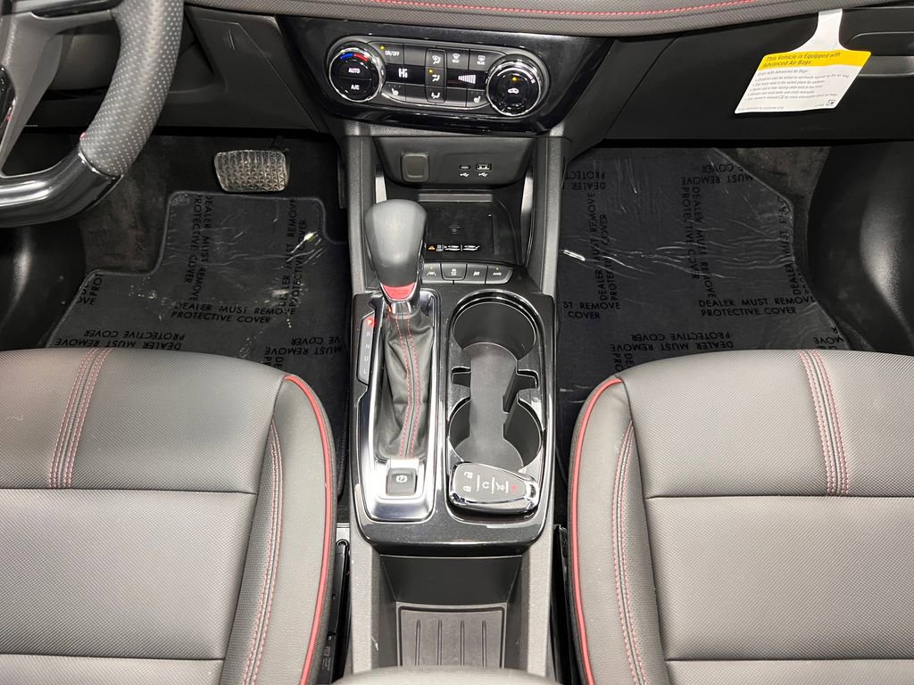 Used 2024 Chevrolet TrailBlazer RS w/ Convenience Package image 12