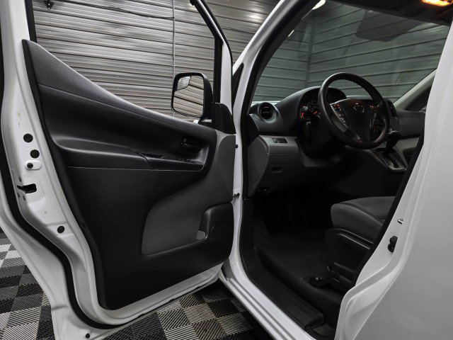 Used 2021 Nissan NV200 S FWD image 28