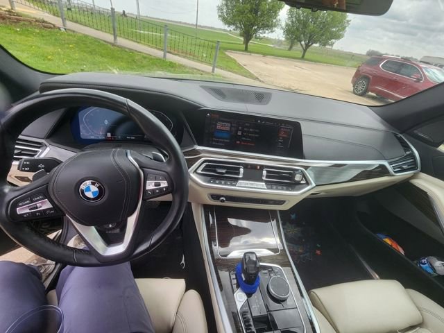 Used 2021 BMW X5 xDrive40i w/ Premium Package image 12