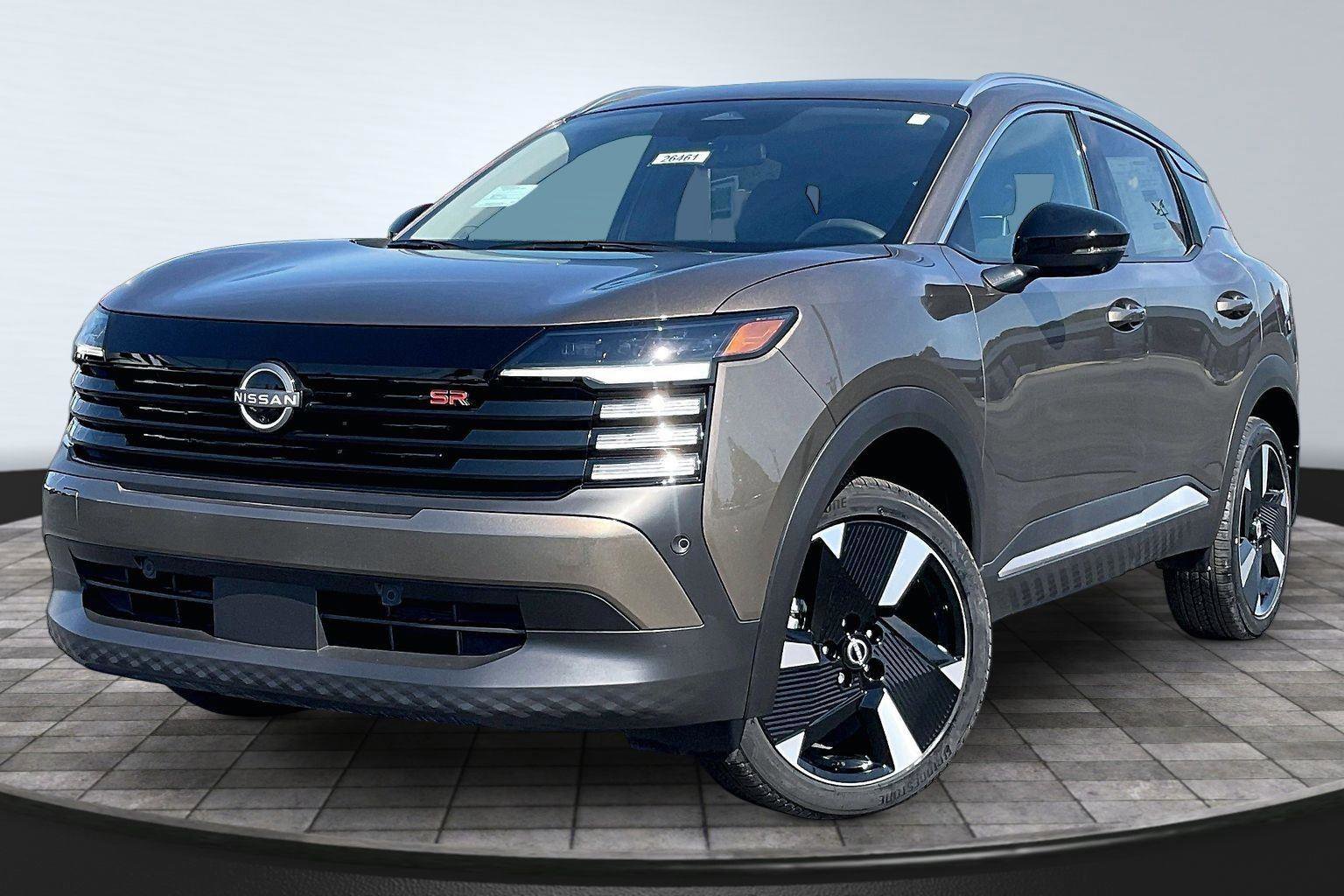 New 2026 Nissan Kicks SR FWD image 2