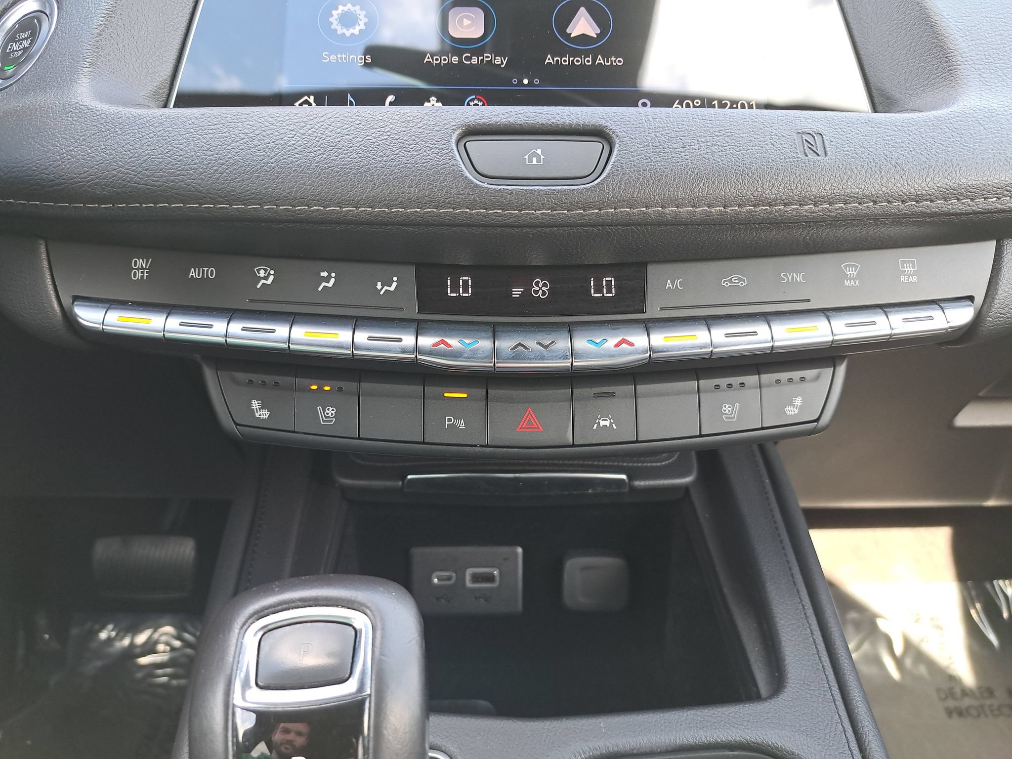 Used 2019 Cadillac XT4 Premium Luxury AWD/4WD image 22