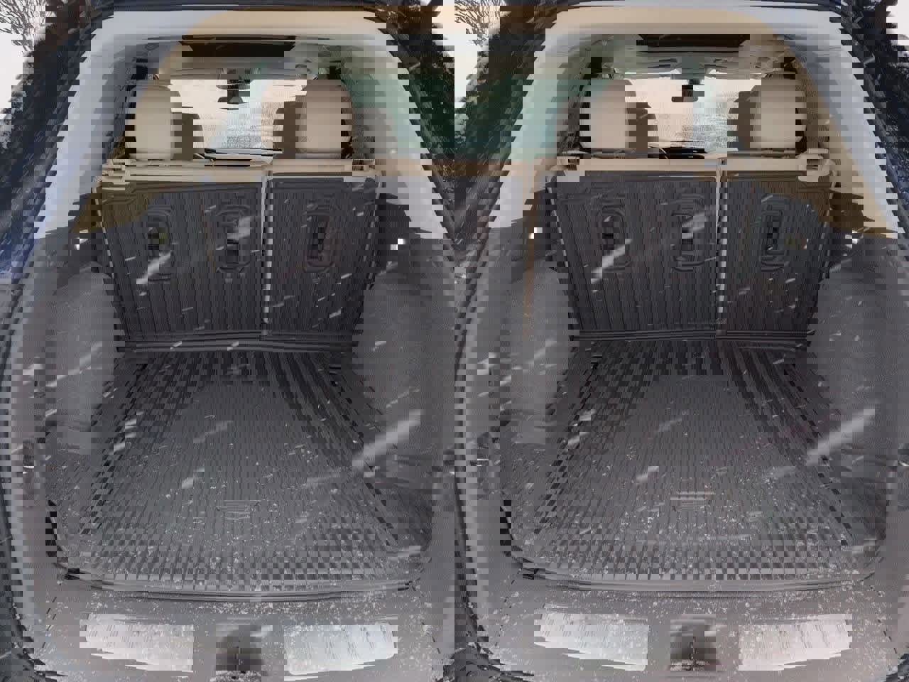 Certified 2024 Cadillac XT5 Premium Luxury image 37