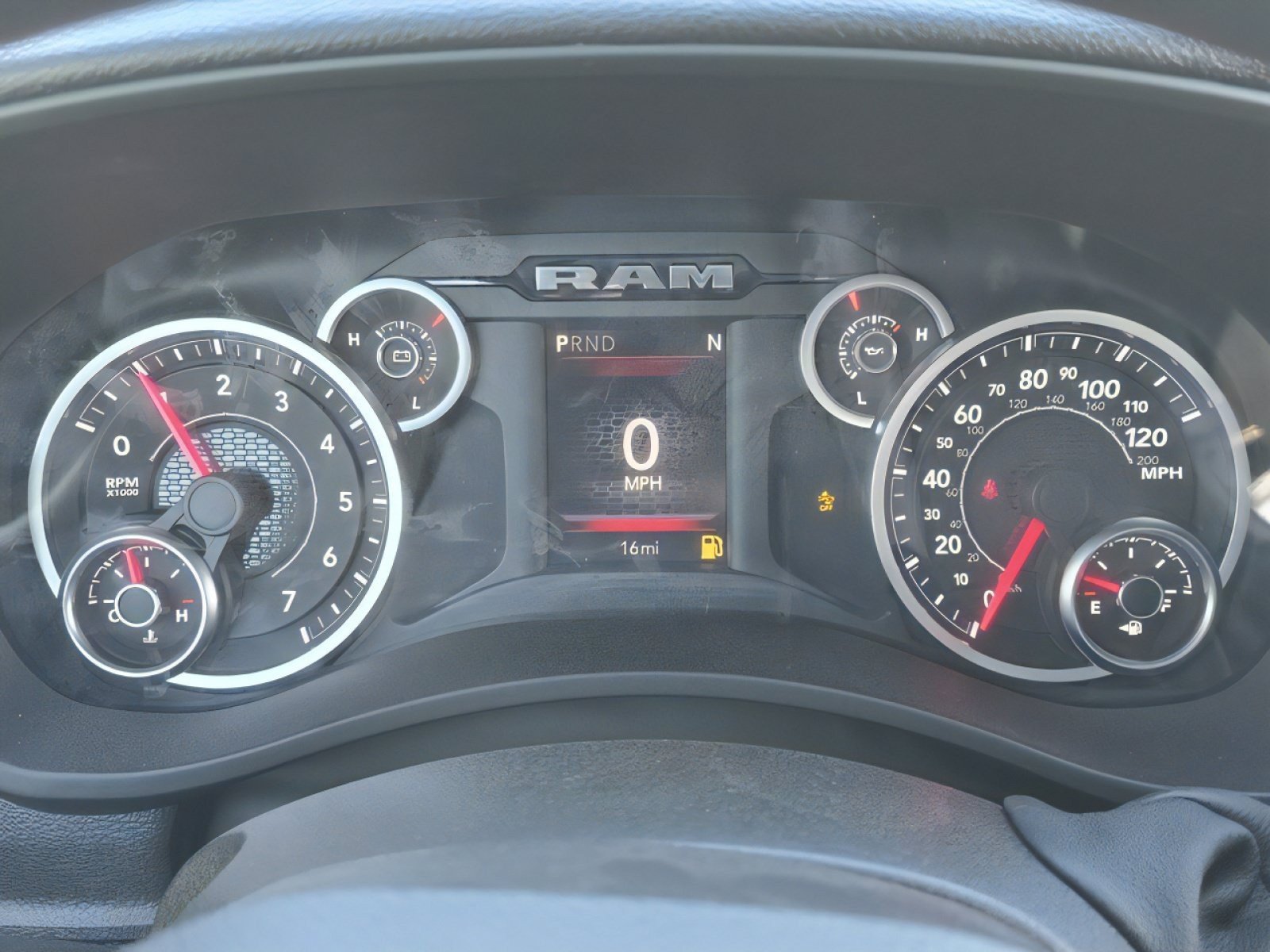 New 2026 RAM 2500 Tradesman AWD/4WD image 10
