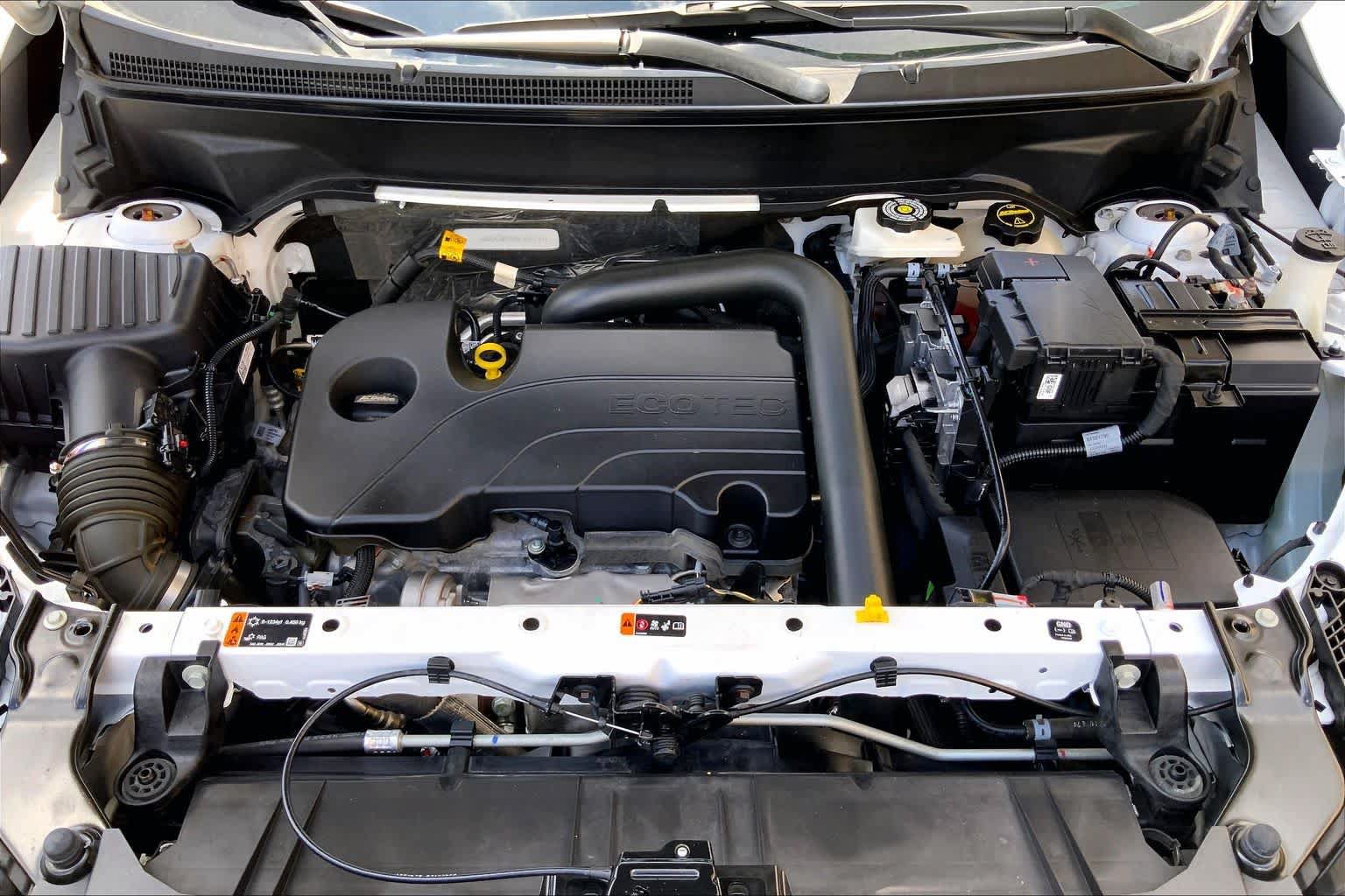 Used 2024 GMC Terrain SLE FWD image 30