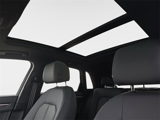 Certified 2025 Audi Q3 2.0T Premium Plus w/ Premium Plus Package image 33