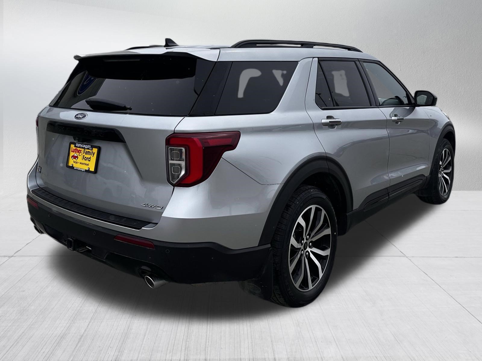 Certified 2023 Ford Explorer ST-Line w/ Class IV Trailer Tow Package AWD/4WD image 7