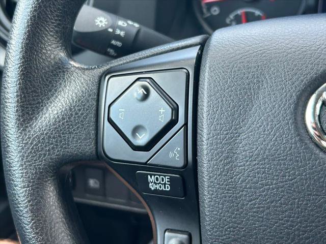 Certified 2023 Toyota Tacoma SR AWD/4WD image 32