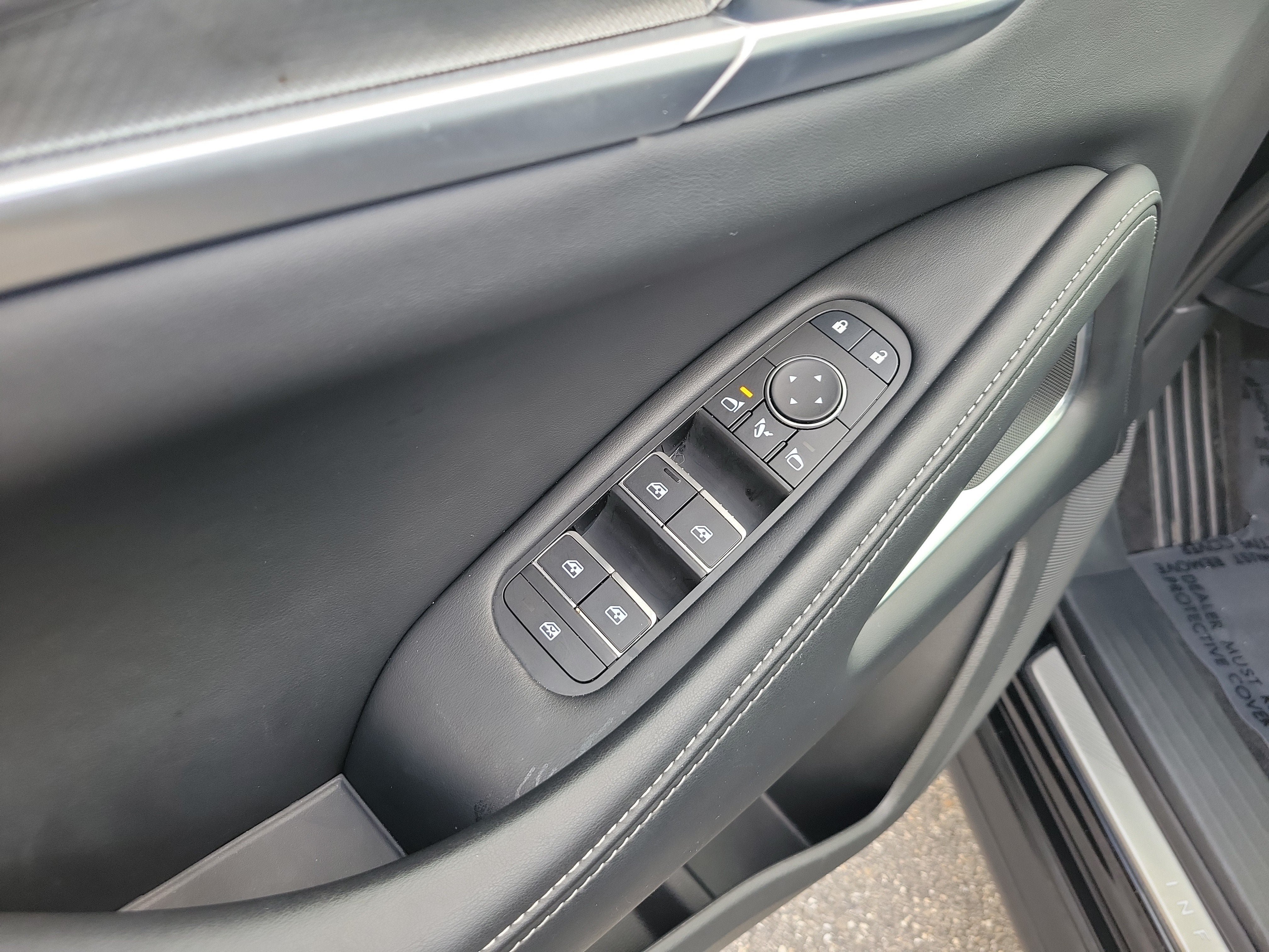 Used 2026 INFINITI QX60 Luxe w/ Cargo Package AWD/4WD image 18