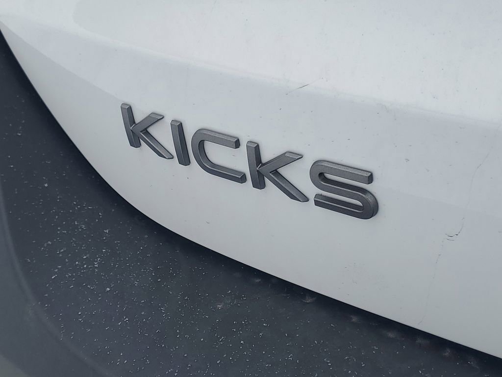 New 2026 Nissan Kicks SV w/ Cold Weather Package AWD/4WD image 6