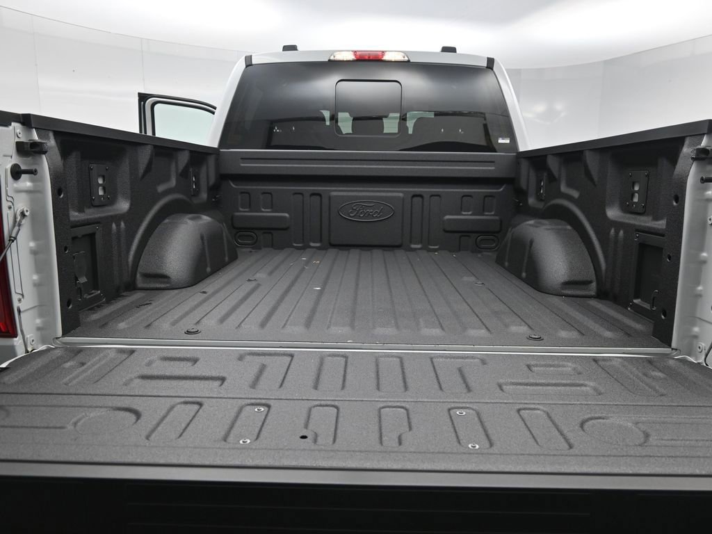 New 2026 Ford F150 XLT w/ Equipment Group 302A MID image 24