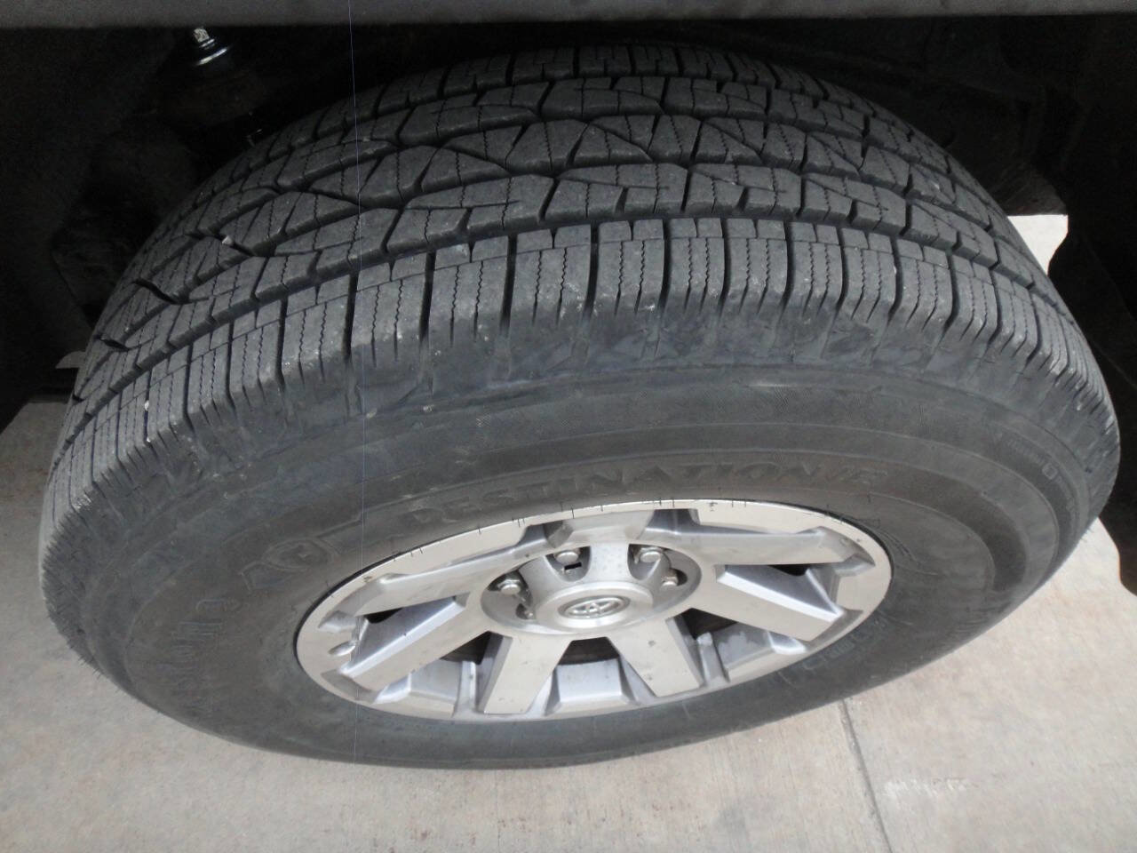 Used 2014 Toyota FJ Cruiser 2WD w/ Convenience Package image 27