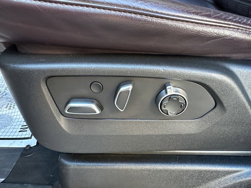 Used 2021 Cadillac Escalade Sport Platinum w/ Heavy-Duty Trailer Package image 18