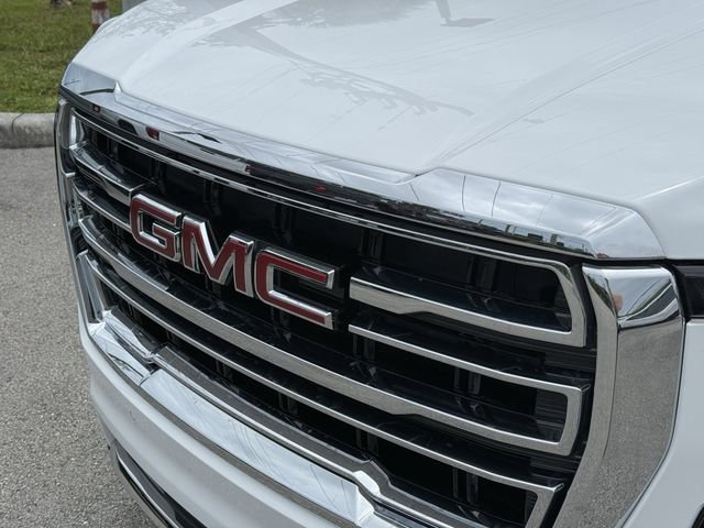 Used 2024 GMC Yukon XL SLT RWD image 7