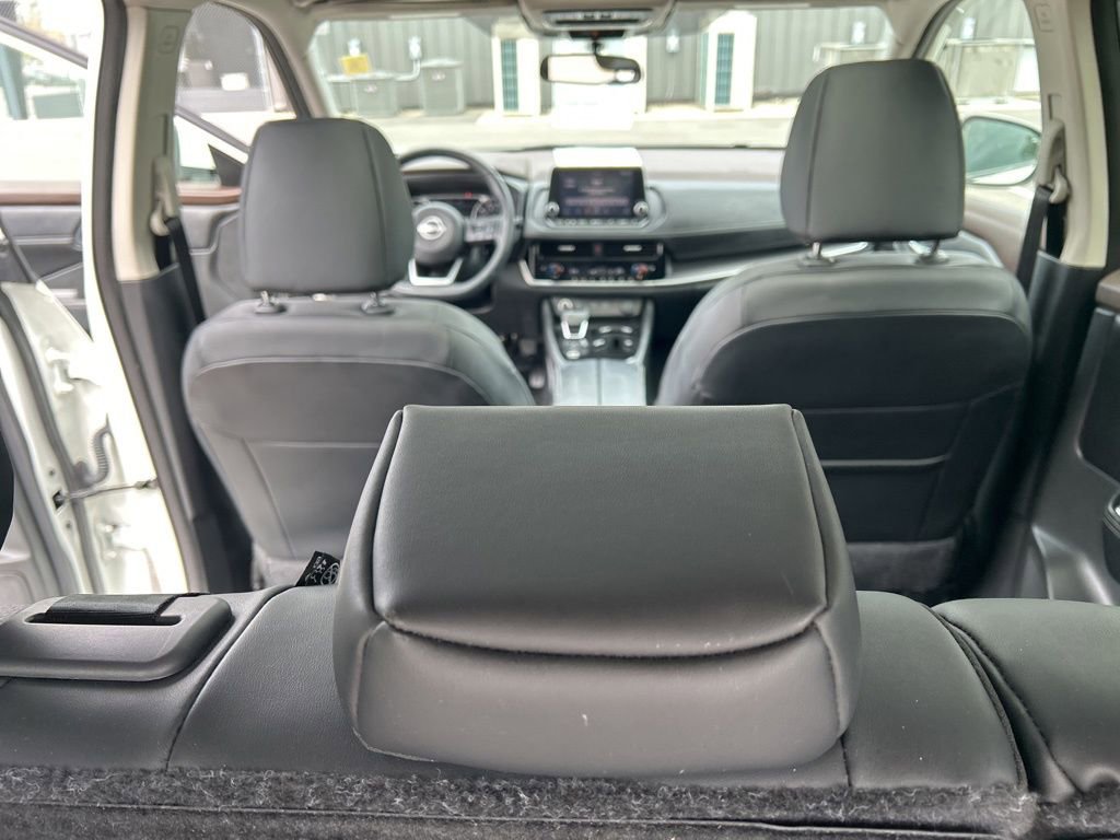 Certified 2023 Nissan Rogue SV w/ SV Premium Package image 25