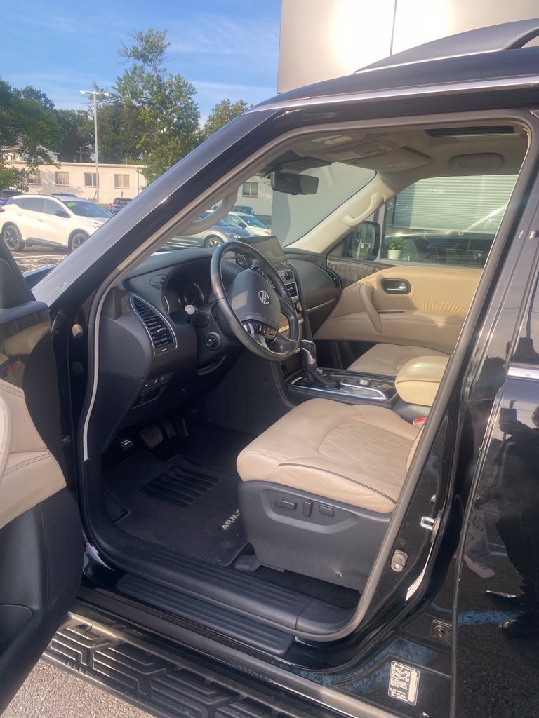Used 2023 Nissan Armada Platinum w/ Captain's Chairs Package AWD/4WD image 21