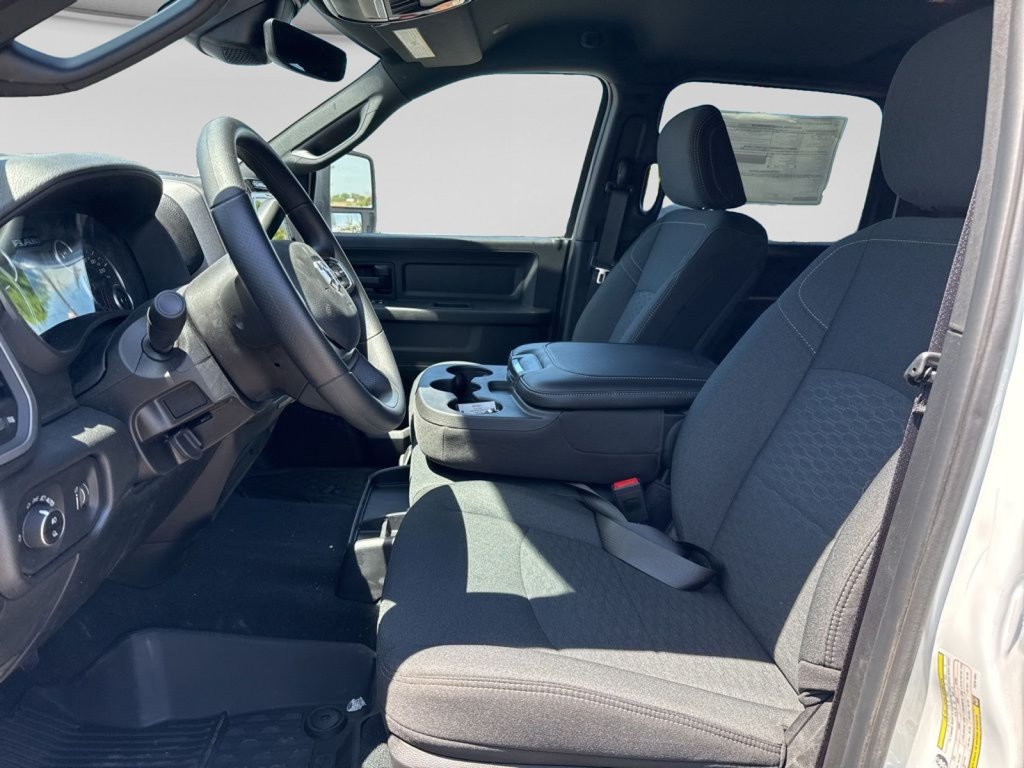 New 2026 RAM 2500 Tradesman AWD/4WD image 11