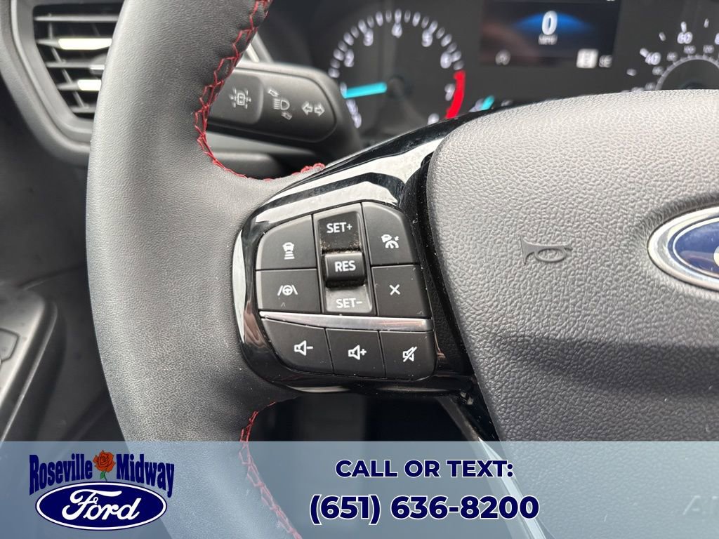 Used 2022 Ford Escape SEL w/ SEL Stealth AWD Package image 24