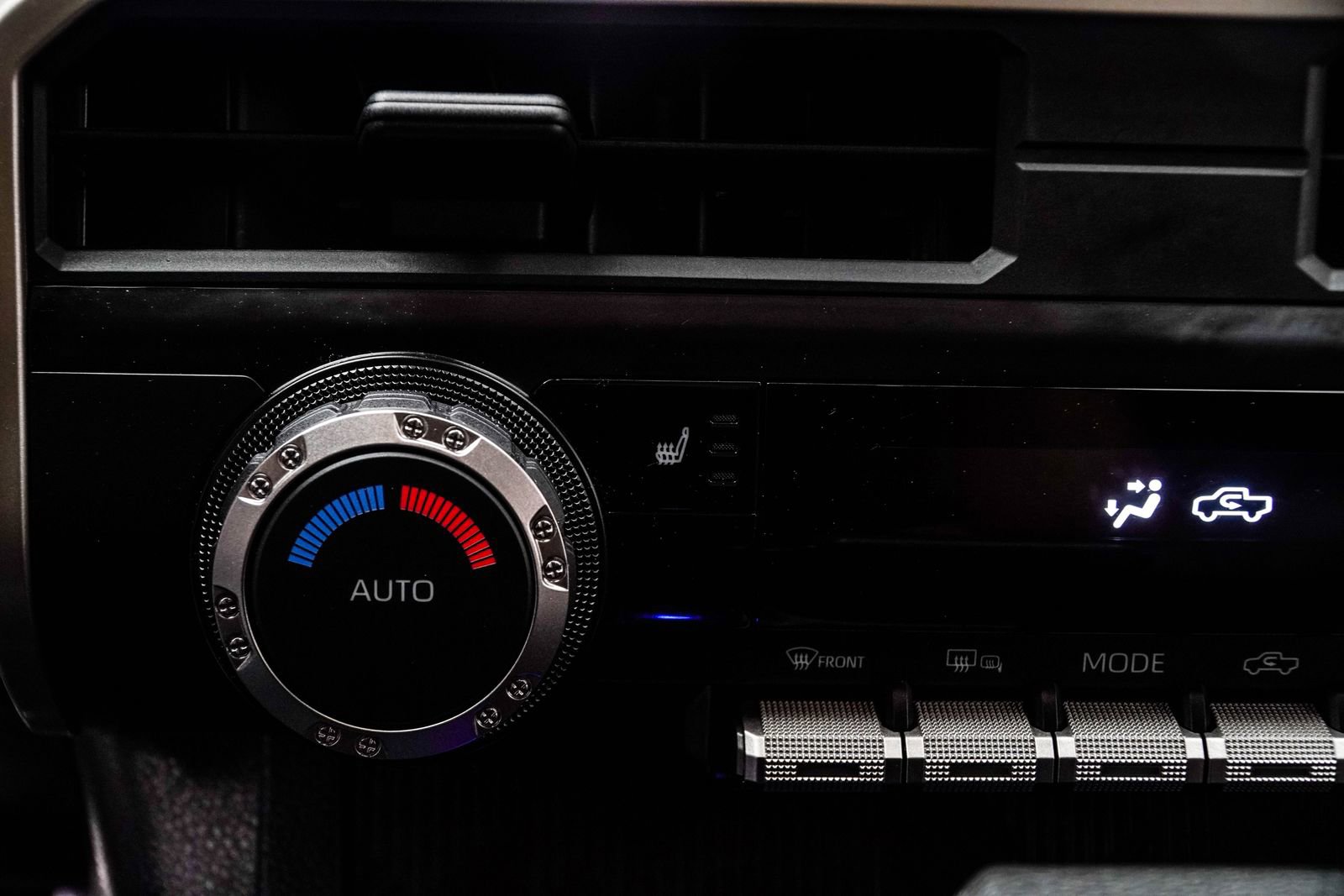 Used 2025 Toyota Tacoma TRD Sport AWD/4WD image 20