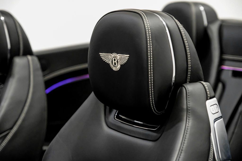 Used 2020 Bentley Continental GT image 35