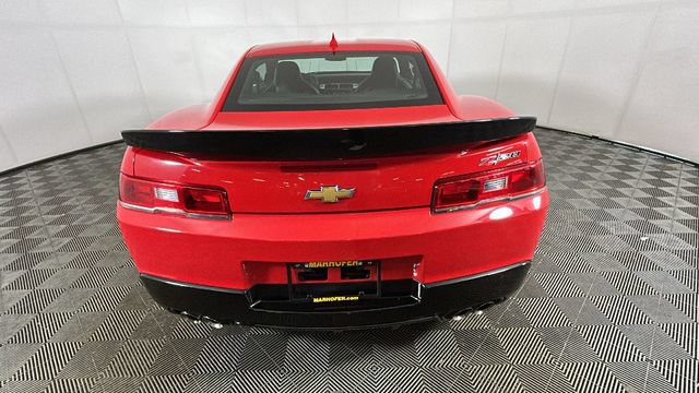 Used 2015 Chevrolet Camaro Z/28 RWD video 3