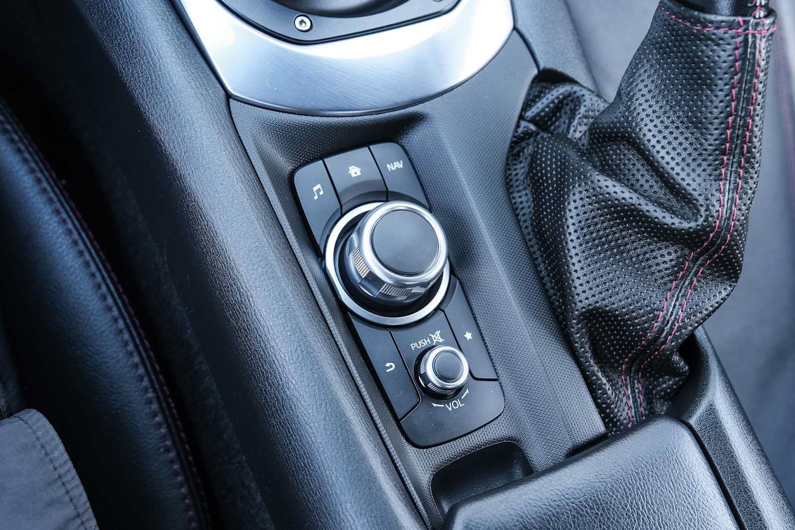 Used 2016 MAZDA MX-5 Miata Grand Touring RWD image 34