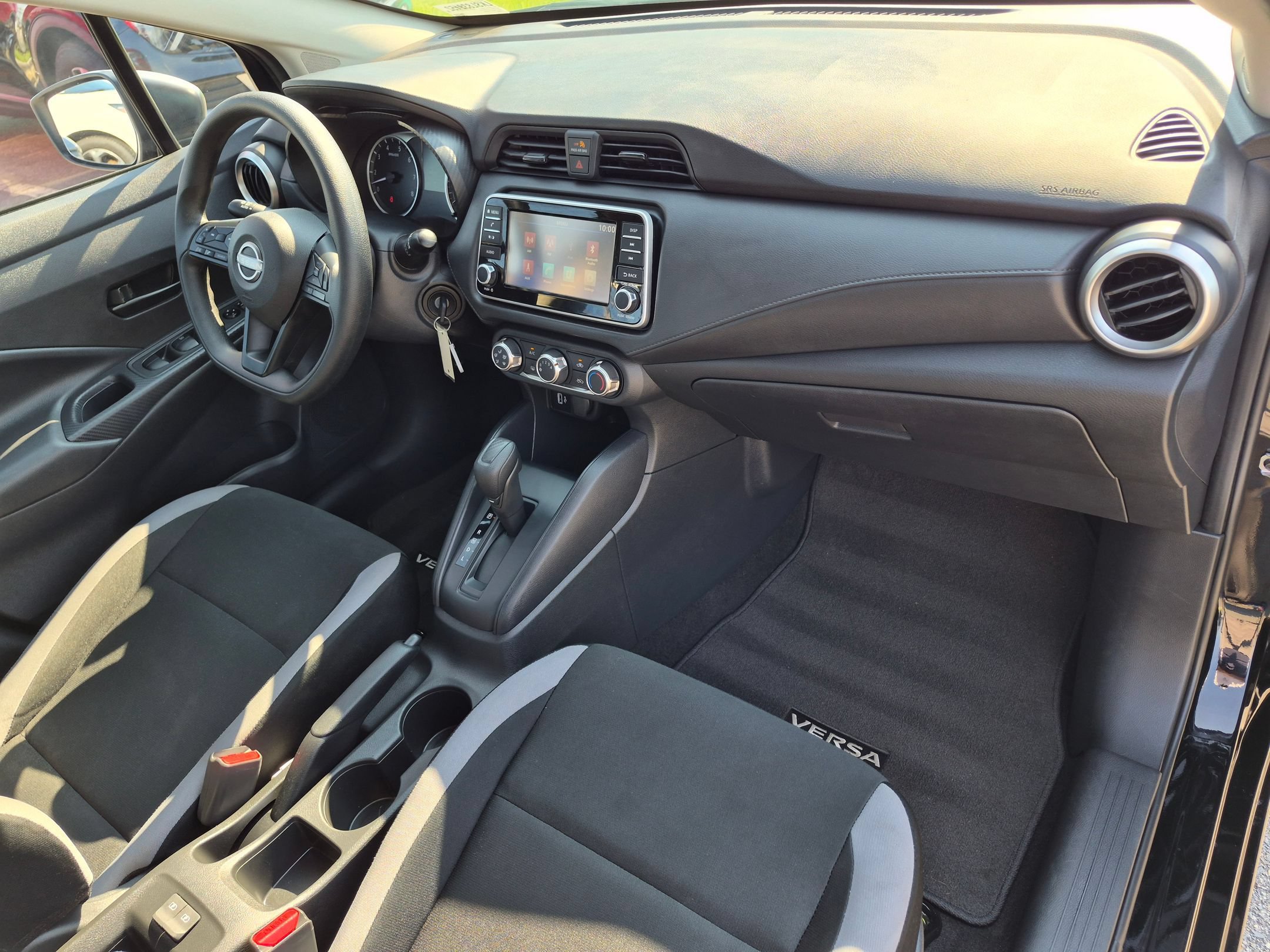 Used 2025 Nissan Versa S w/ Trunk Package FWD image 36