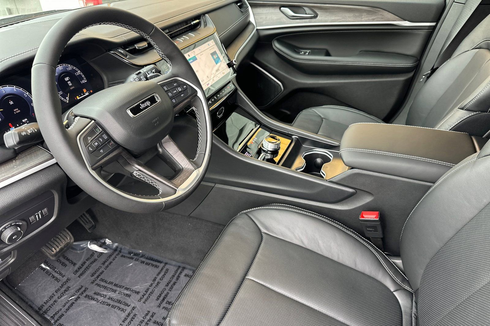 New 2026 Jeep Grand Cherokee Limited image 11