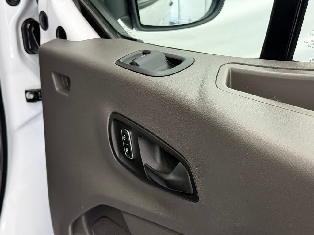 Used 2024 Ford Transit 350 XLT RWD image 20