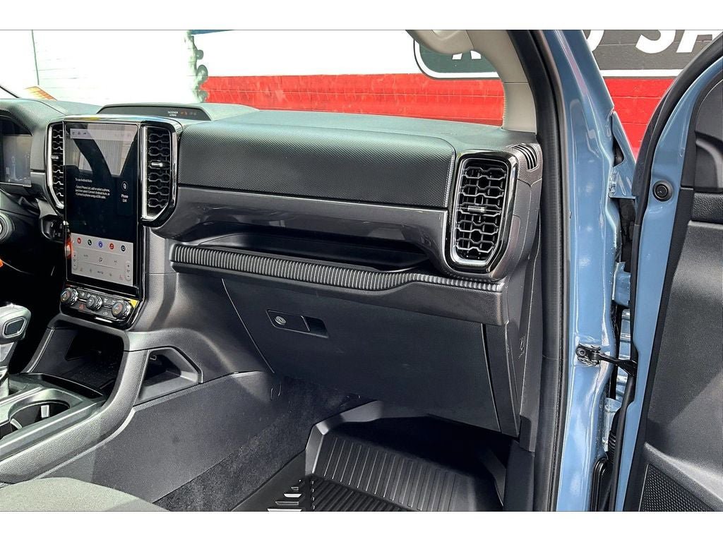 Used 2025 Ford Ranger XLT AWD/4WD image 17
