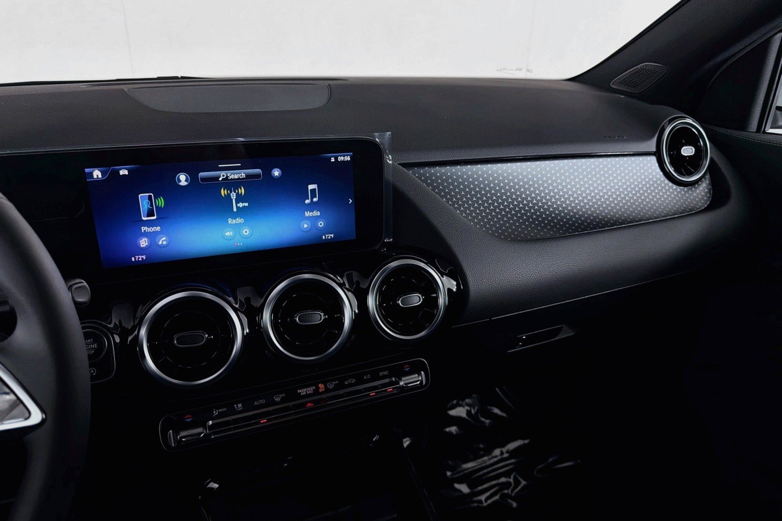 New 2026 Mercedes-Benz GLA 250 image 21