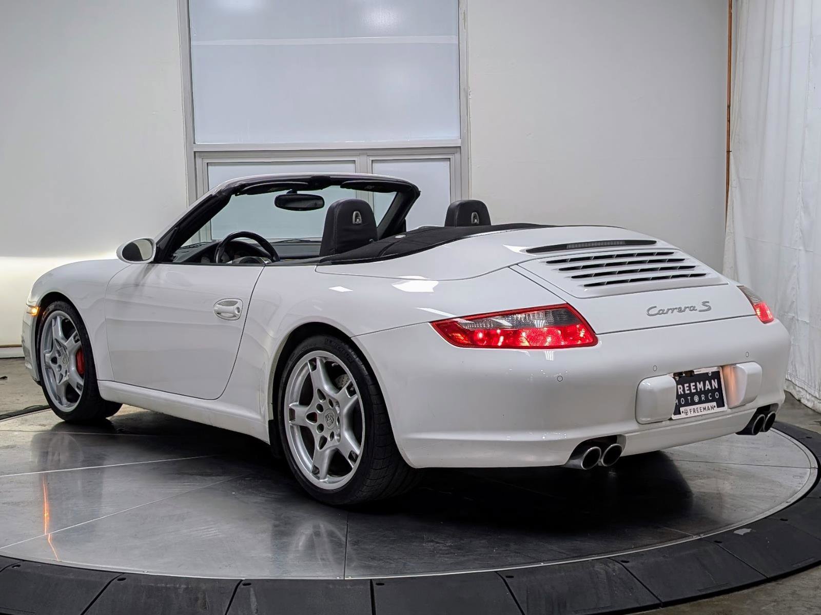 Used 2008 Porsche 911 Carrera S RWD image 6